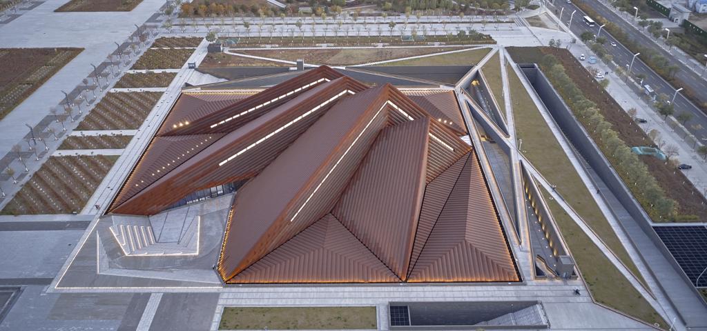 Ανοίγει τις πύλες του το Μουσείο Datong Art Museum έργο των Foster + Partners  Ανοίγει τις πύλες του το Μουσείο Datong Art Museum έργο των Foster + Partners